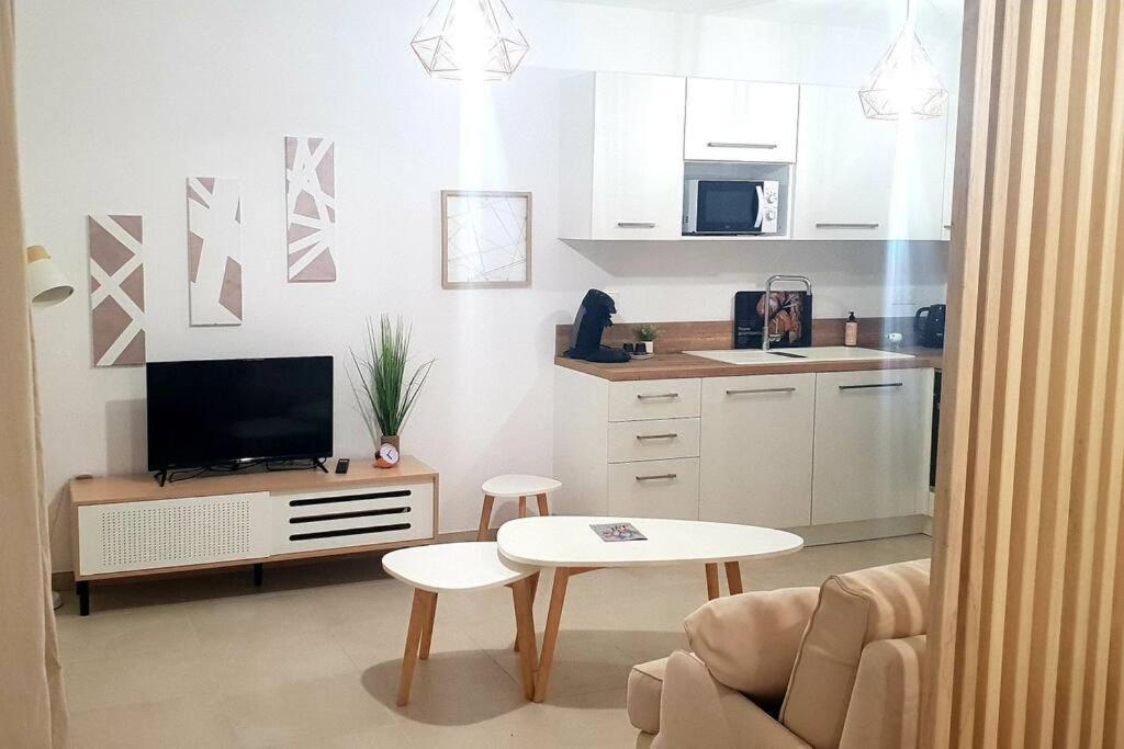 L'Albizia Studio Calme Et Tout Confort Lucciana  Ngoại thất bức ảnh